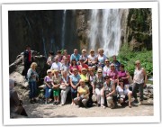(1/35): Nasza grupa przy Wielkim Wodospadzie w Plitvickich Jeziorach